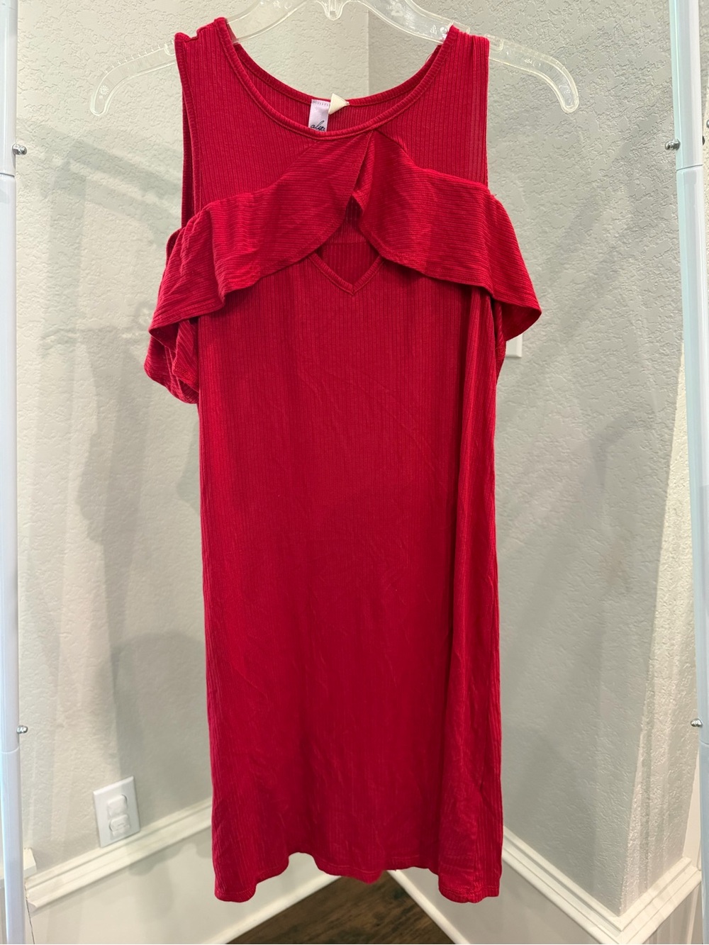 Francesca's Collections Red Cold-Shoulder Ruffle Shift Dress